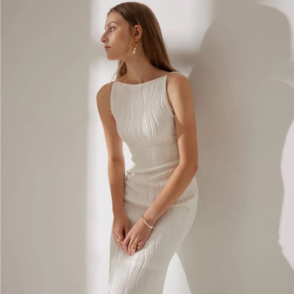 Rihoas textured body con dress with pearl straps